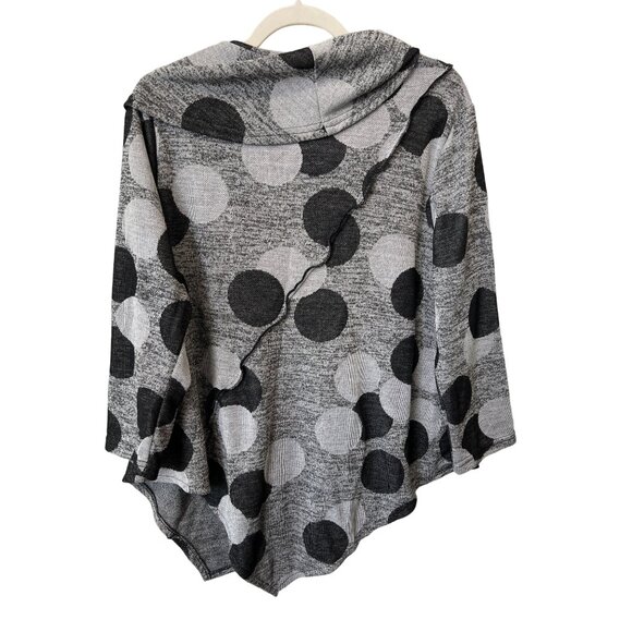 Yushi Polka Dot Asymmetrical Sweater Women Medium Gray Black Polyester Cozy Knit - Picture 2 of 6